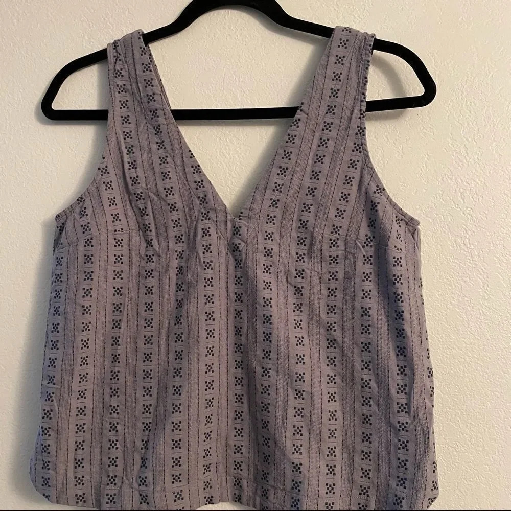 Jacquard Stripe V-Neck Button Back Sleeveless Top… - image 10